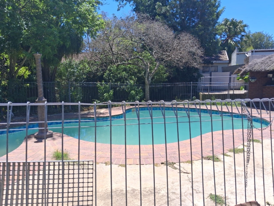 To Let 1 Bedroom Property for Rent in Summerpride Eastern Cape